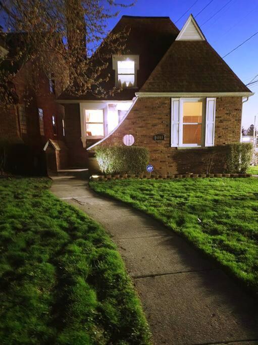 Vintage Charm, E. Eng. Village, 10Mins To Dt. Det. Detroit Exterior foto